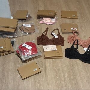 LOT OVER 30 HSIA BRAS Black, Brown, Pink, red PLUS MORE